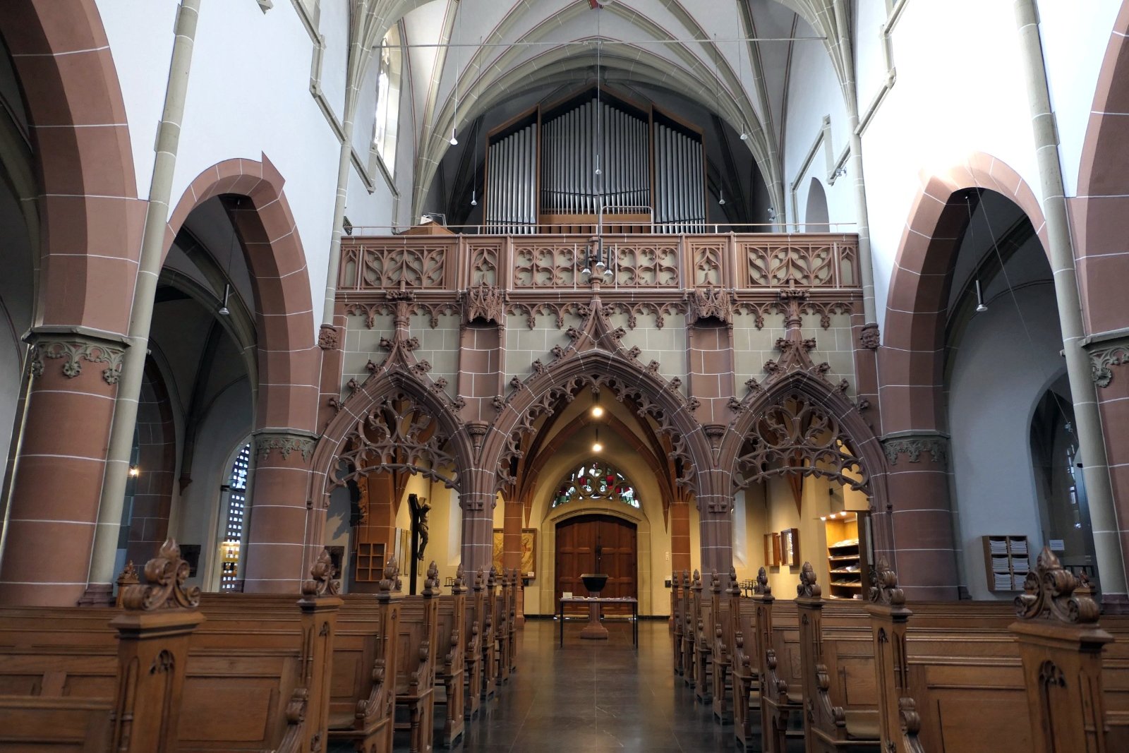 Blick zur Orgel (c) M. Kerk